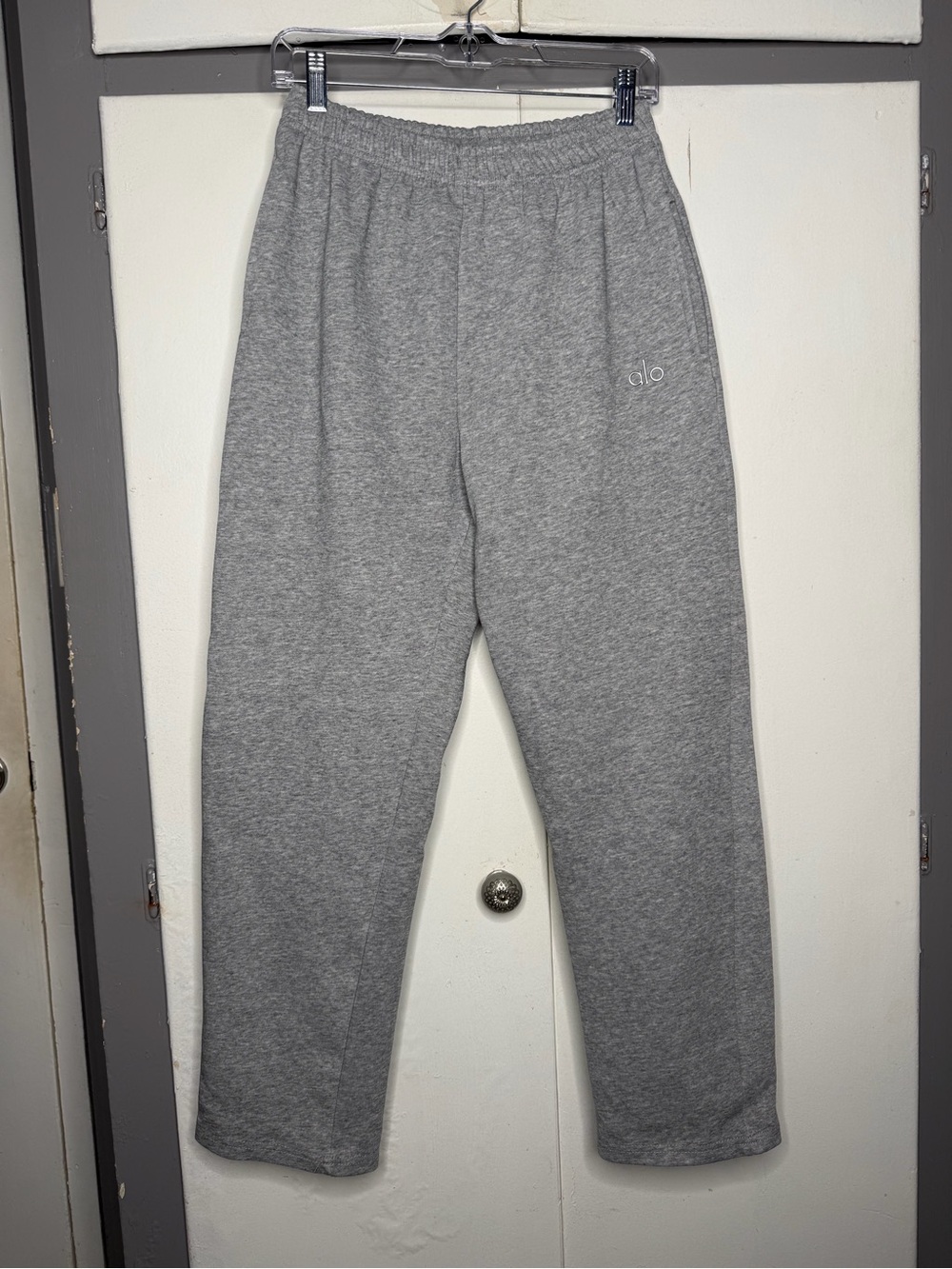 Alo Women’s Gray Fleece Cotton Drawstring Sweatpants L Straight Leg
